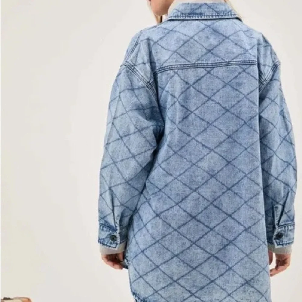 New without tags. Only tried on. - Picture 2 of 2